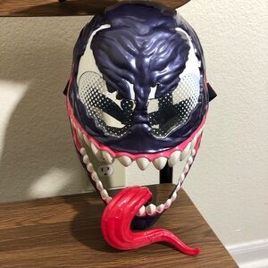 Marvel Spider-Man Venom Face Mask Hasbro